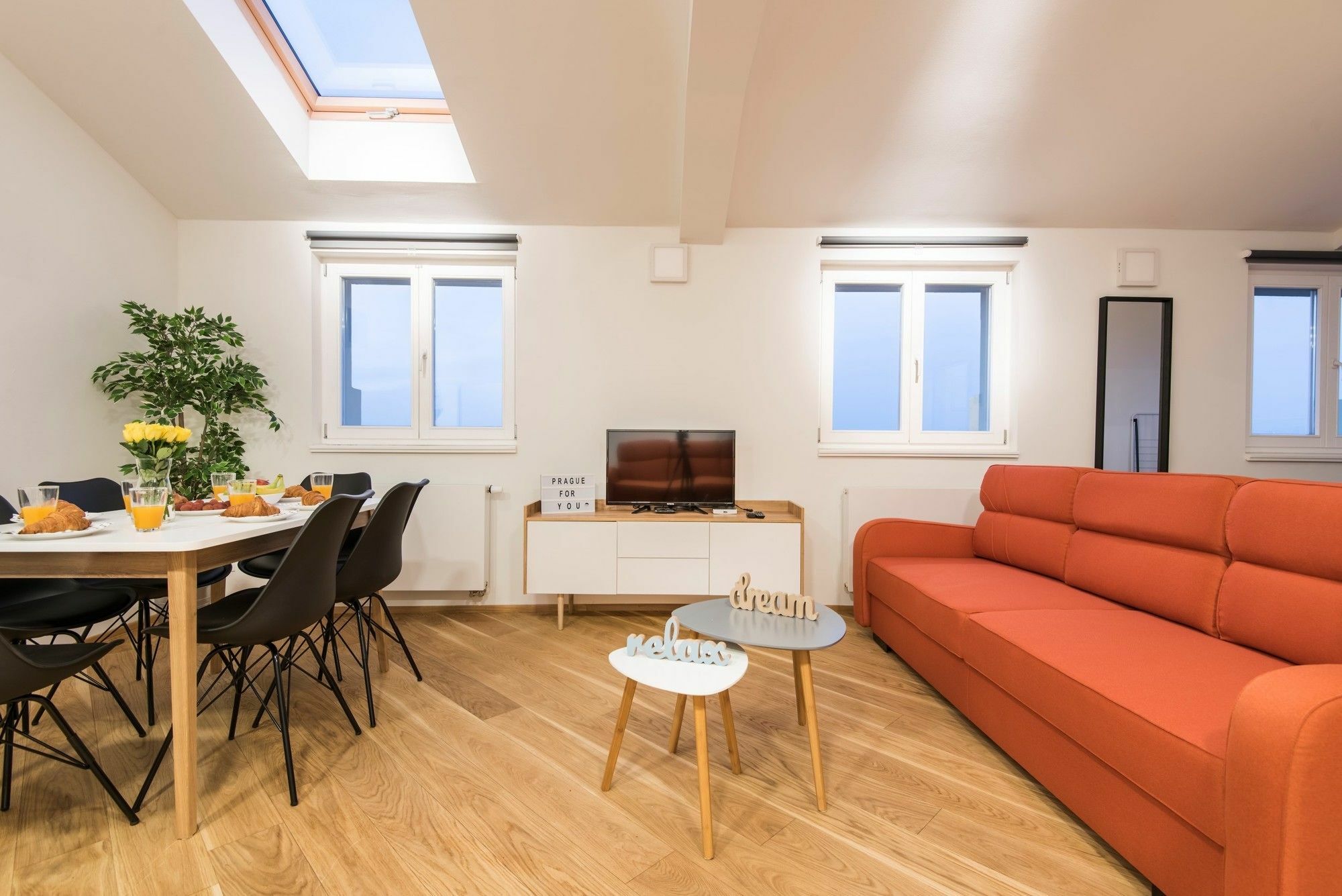 Rehorova Apartments プラハ エクステリア 写真